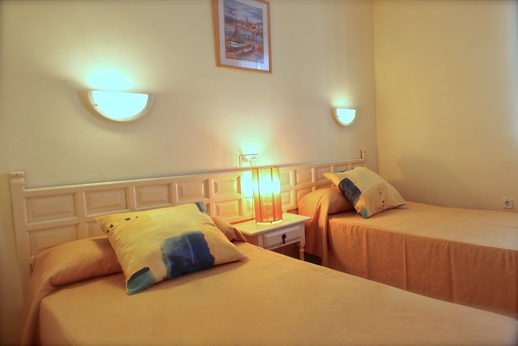 Apartamentos Bora Bora - Adults Only Playa d'en Bossa Exterior foto